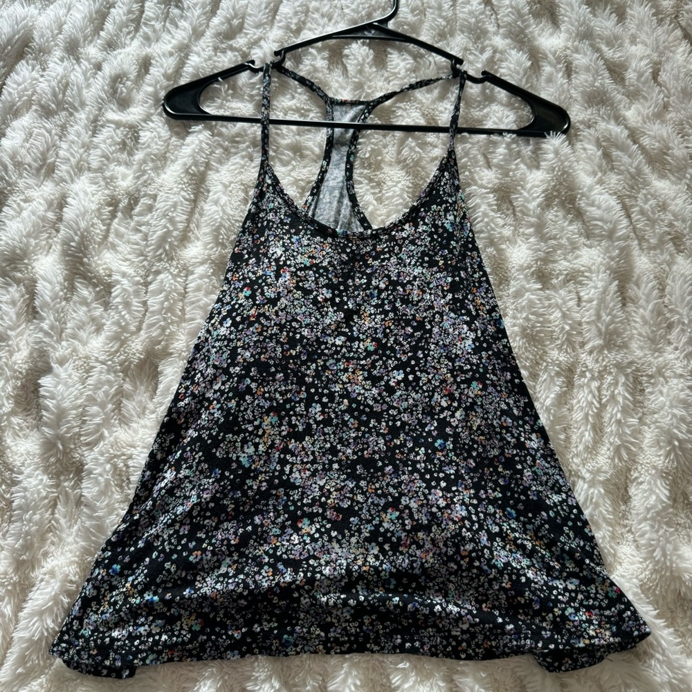 Decree Flowy Racer Back Cropped Tank Size XS